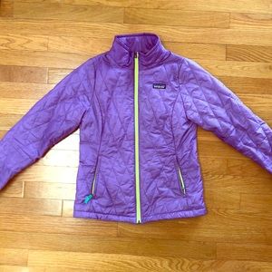 Patagonia full zip lightweight puffer jacket